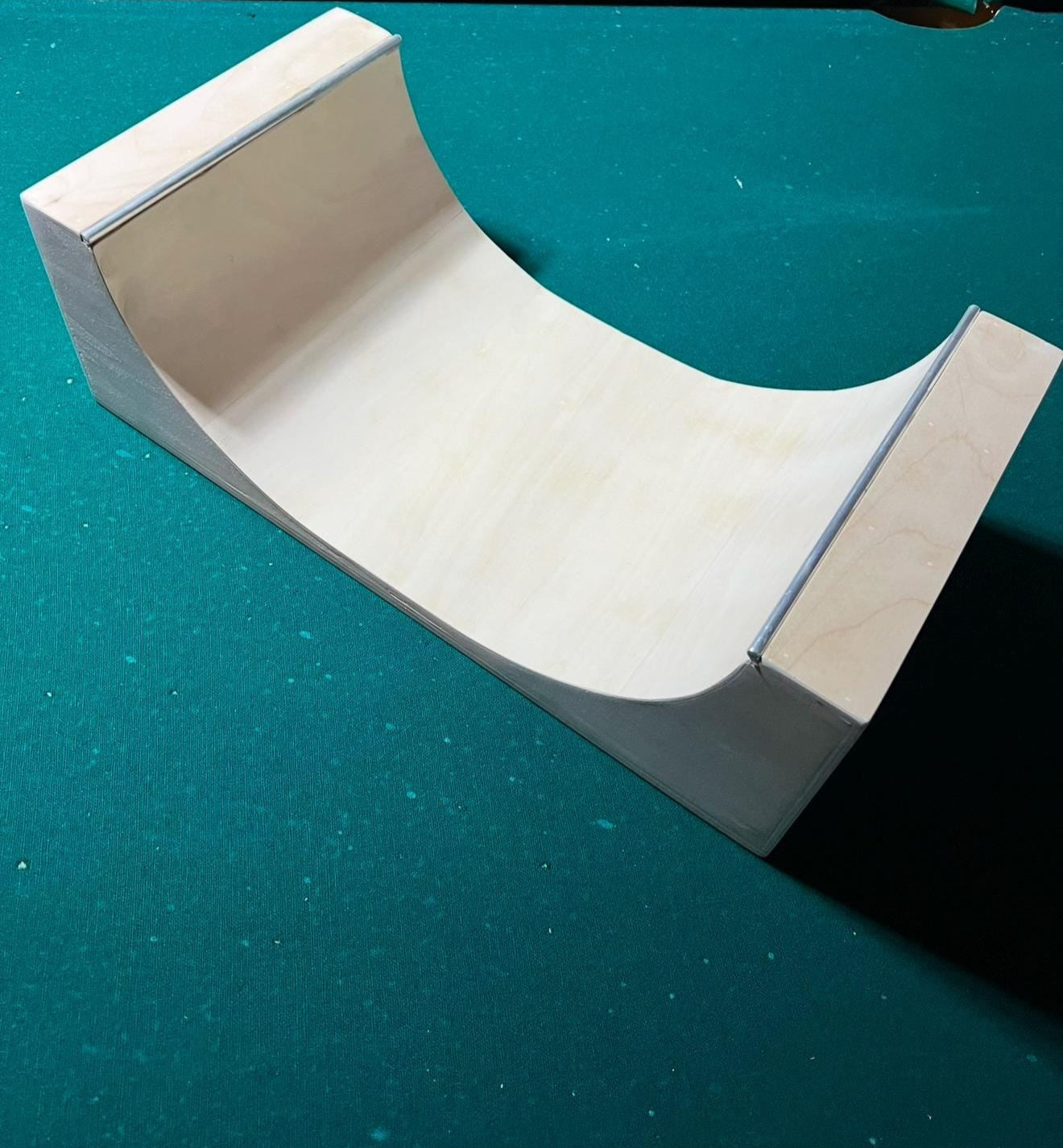 Fingerboard Half pipe Vert ramp, Soards - Made in the USA